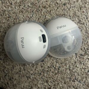 Paruu P16 Wearable Breast Pump New